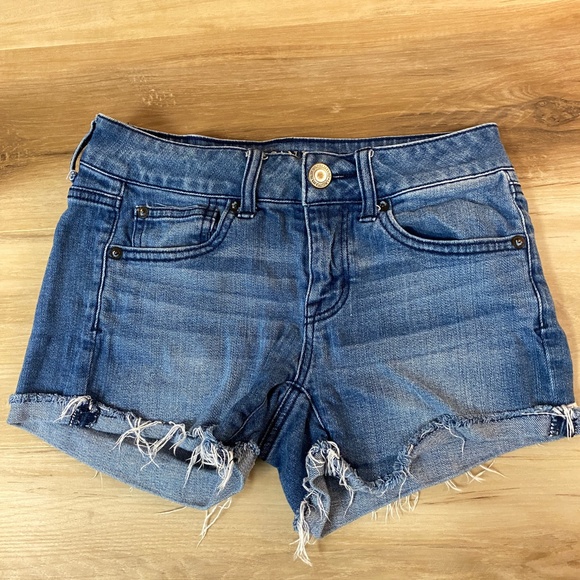 American Eagle Jean Shorts Womens 2 Denim Stretch Shortie Midi Lot of 2 - Picture 7 of 8